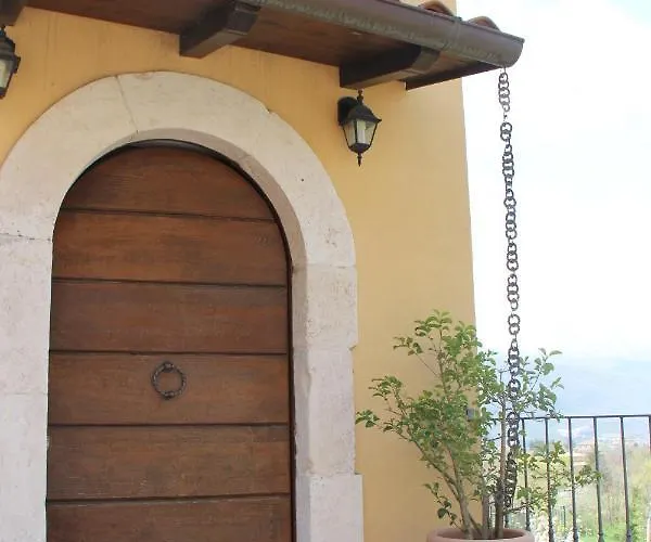 Il Pagliarello Di San Giovanni San Demetrio ne' Vestini